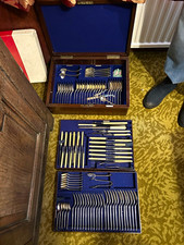 72pc Stainless Steel Cutlery Set in Wooden Case, Cream Handles, Service for 12