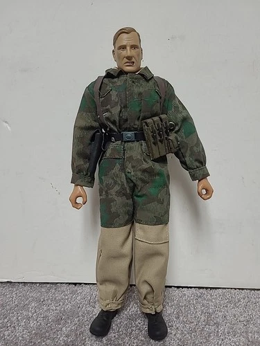 VTG Ultimate Soldier WWII German Infantry Action Figure 12" w Gear & Uniform  EC