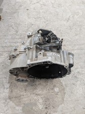 VOLKSWAGEN PASSAT MK6 B7  2.0 DIESEL 6 SPEED MANUAL GEARBOX 02Q301103