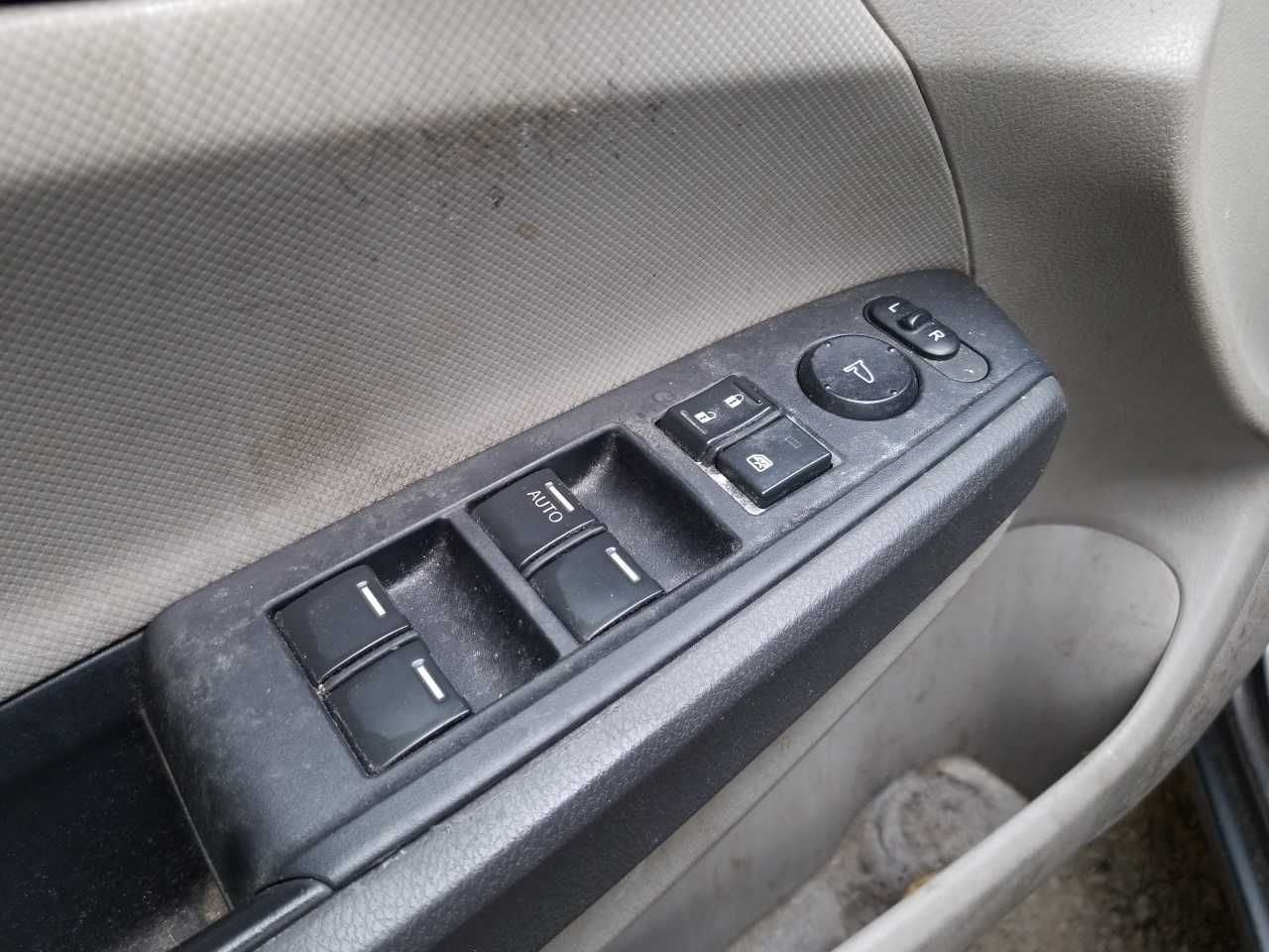 Passenger Tail Light Sedan Quarter Panel Mounted Fits 08-12 ACCORD 4937353