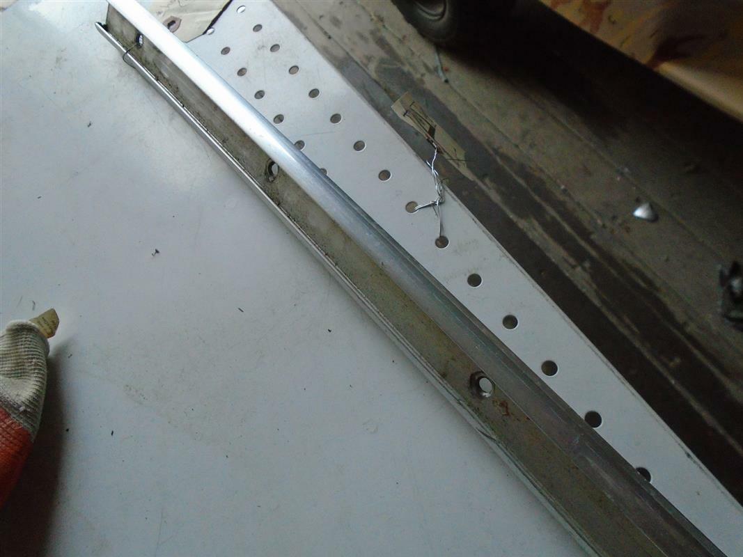 18" Aluminum Gunnel Molding, Rub Rail, fit Many Boat Models, No Insert