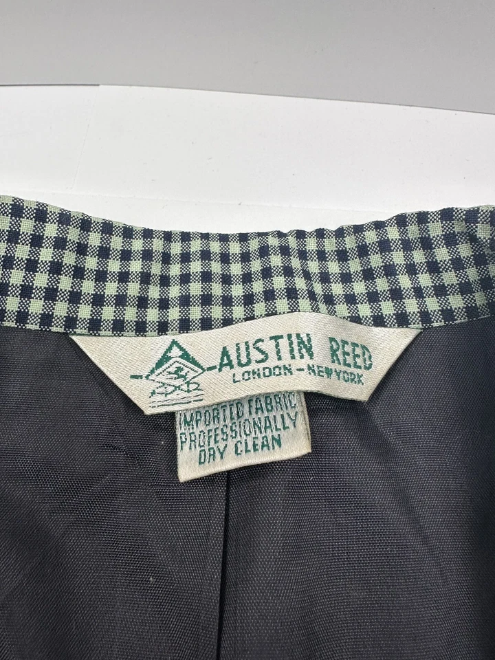 Vtg Austin Reed Skirt Suit 12 100% Wool Jacket Knee Length Skirt Gingham Green - Image 3 of 4