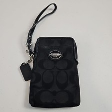 Vintage COACH New York Black Signature Wristlet Pouch Card Holder CC Monogram