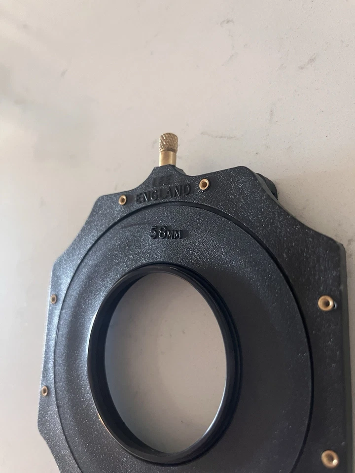 Lee Filters LEE100 Holder Filter Attachment System 77mm Lens + 58mm Adapter - Image 4 of 4