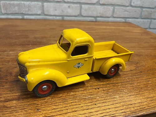 Vintage Product Miniature International IH Truck Farm Promo Dealership Yellow