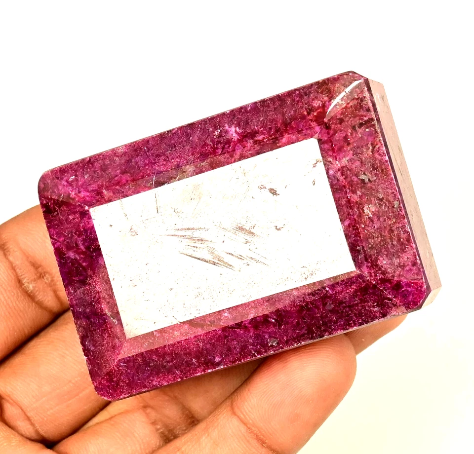 955.0 Ct Natural Huge Red Ruby Baguette Cut Certified Museum Size Grade Gemstone - Image 4 of 4