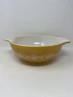 Vintage Pyrex Cinderella Butterfly Gold Pyrex Bowl 444 4qt 13 x 10.25” x 4.25”