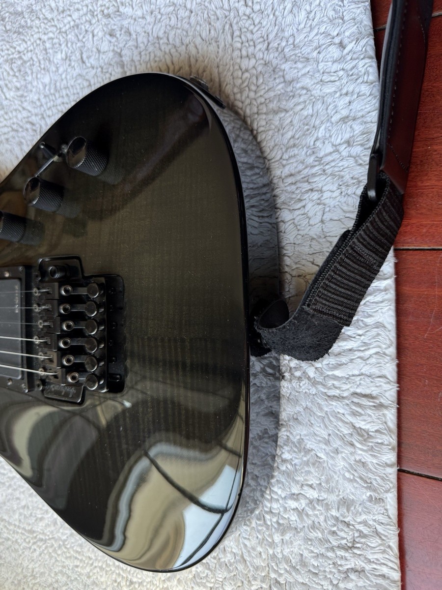Jackson DKMG Dinky Black Made in Japan EMG-HZ Pickups Arch top