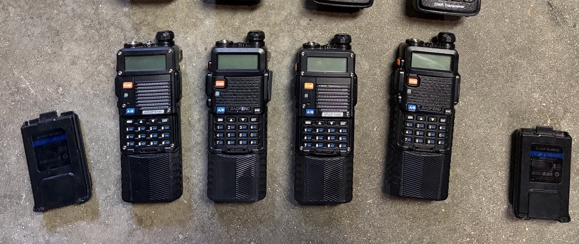 4 Baofeng UV Radios