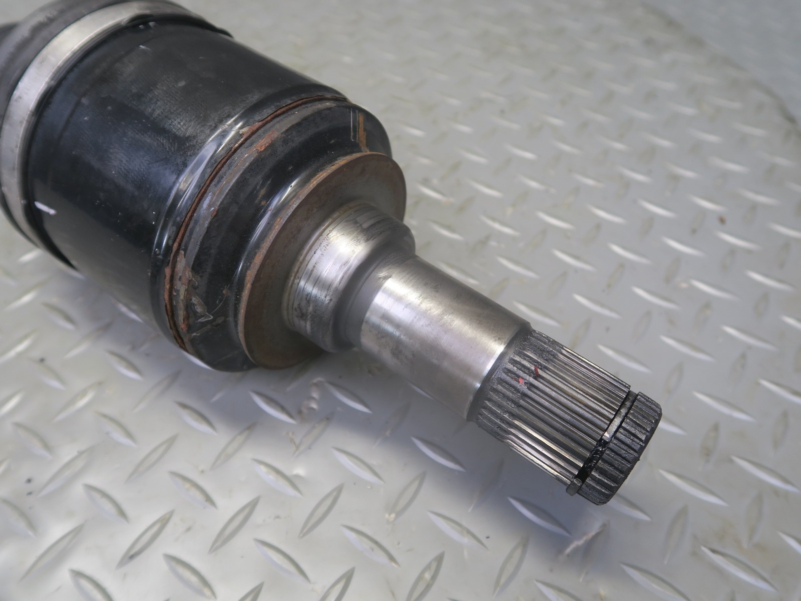 17-20 MASERATI LEVANTE M161 3.0L AWD REAR LEFT OR RIGHT AXLE SHAFT 6700320360