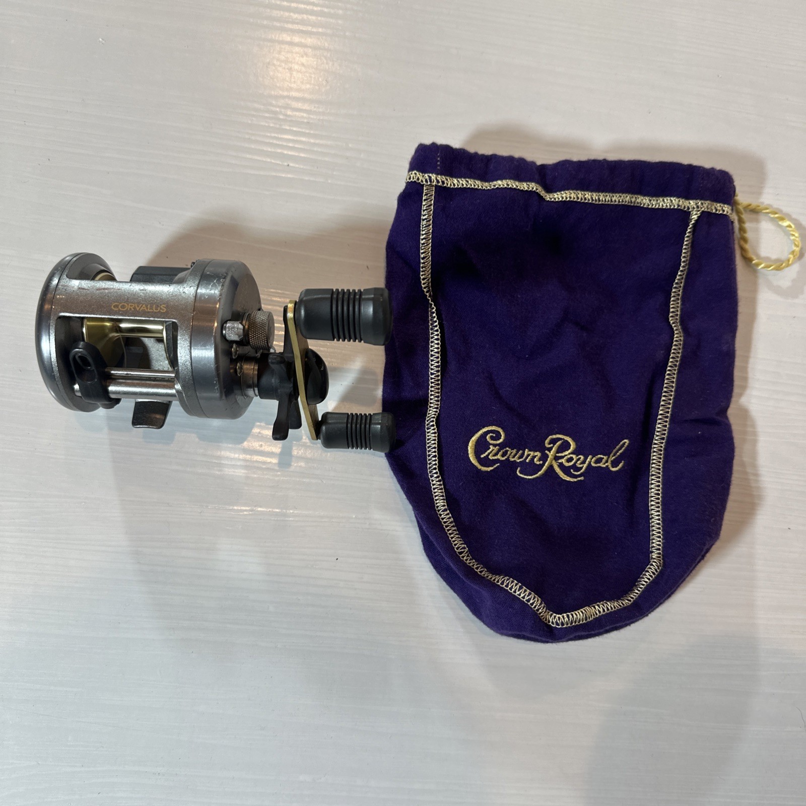 Shimano Corvalus CVL301 Baitcasting Reel Left Hand Saltwater