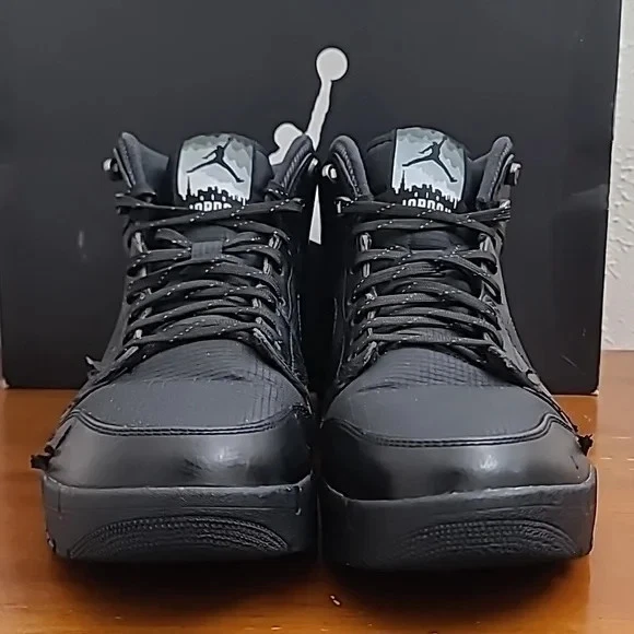 Air Jordan 1 Retro Trek Mid Triple Negro Hombre Zapatillas Botas 616344-010 Talla 13 Foto 2 de 4