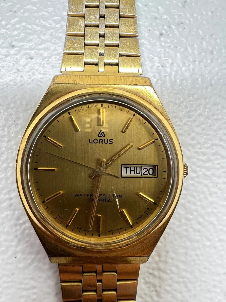 Vintage Lorus Water Resistant Quartz Watch Y573-8140 Stainless