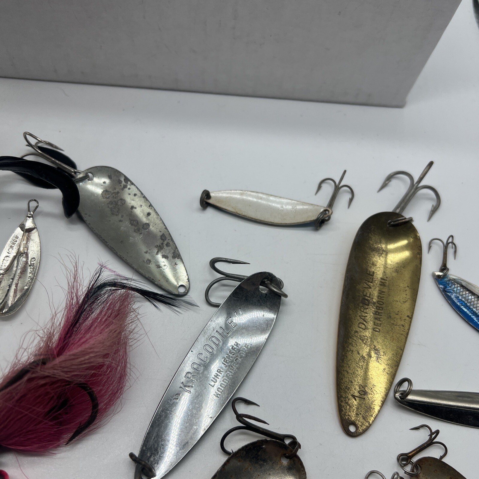 Lot of Small Tackle Spoons And More - Image 13