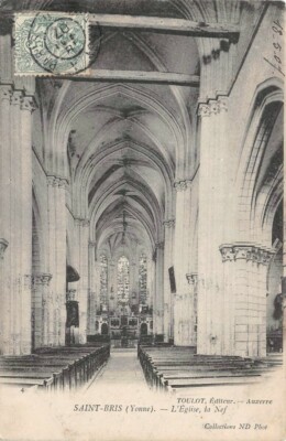 SAINT-BRIS - l'Eglise, la Nave
