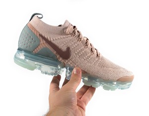 vapormax particle beige