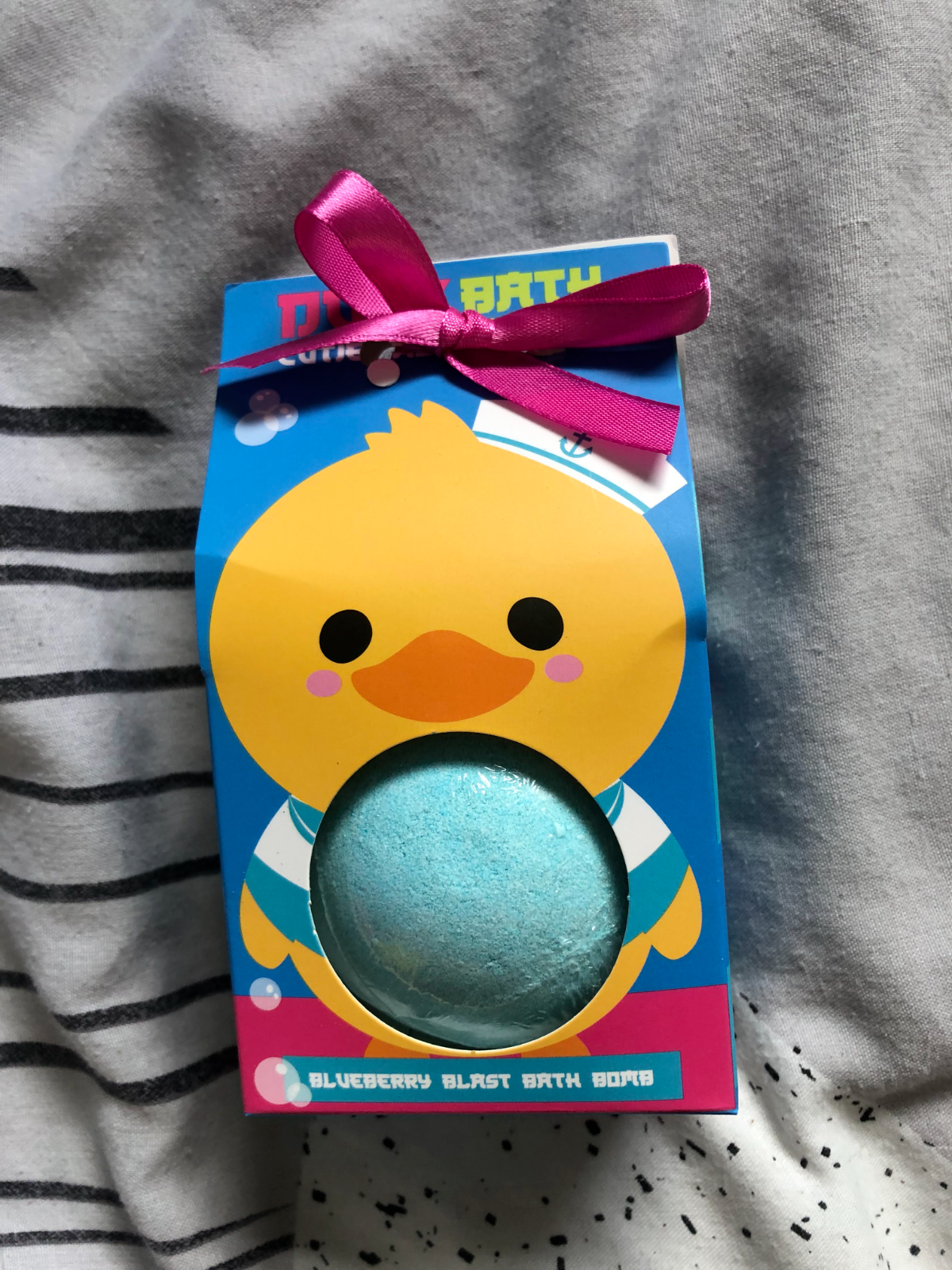 Bath Bomb Blueberry Duck Cute present Adoramals Fruity Scents in Gift Box Vegan