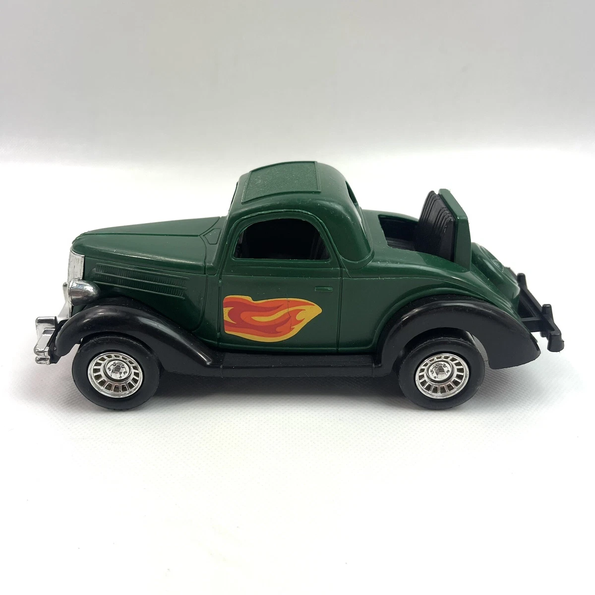 Ford 1936 Year of Manufacture Vintage Manufacture Diecast Cars