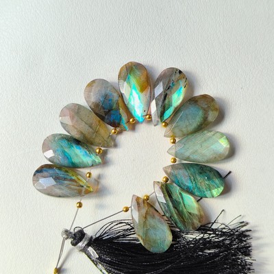 Green Labradorite Briolette Necklace Green Labradorite Briolette