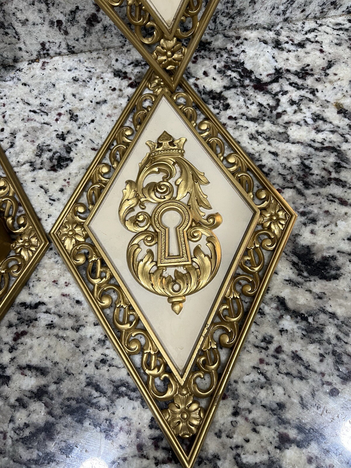 Picture 4 of 10
