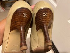 CHANEL CC LOGO BEiGE LEATHER STILETTO HEEL PUMP SHOES 38.5