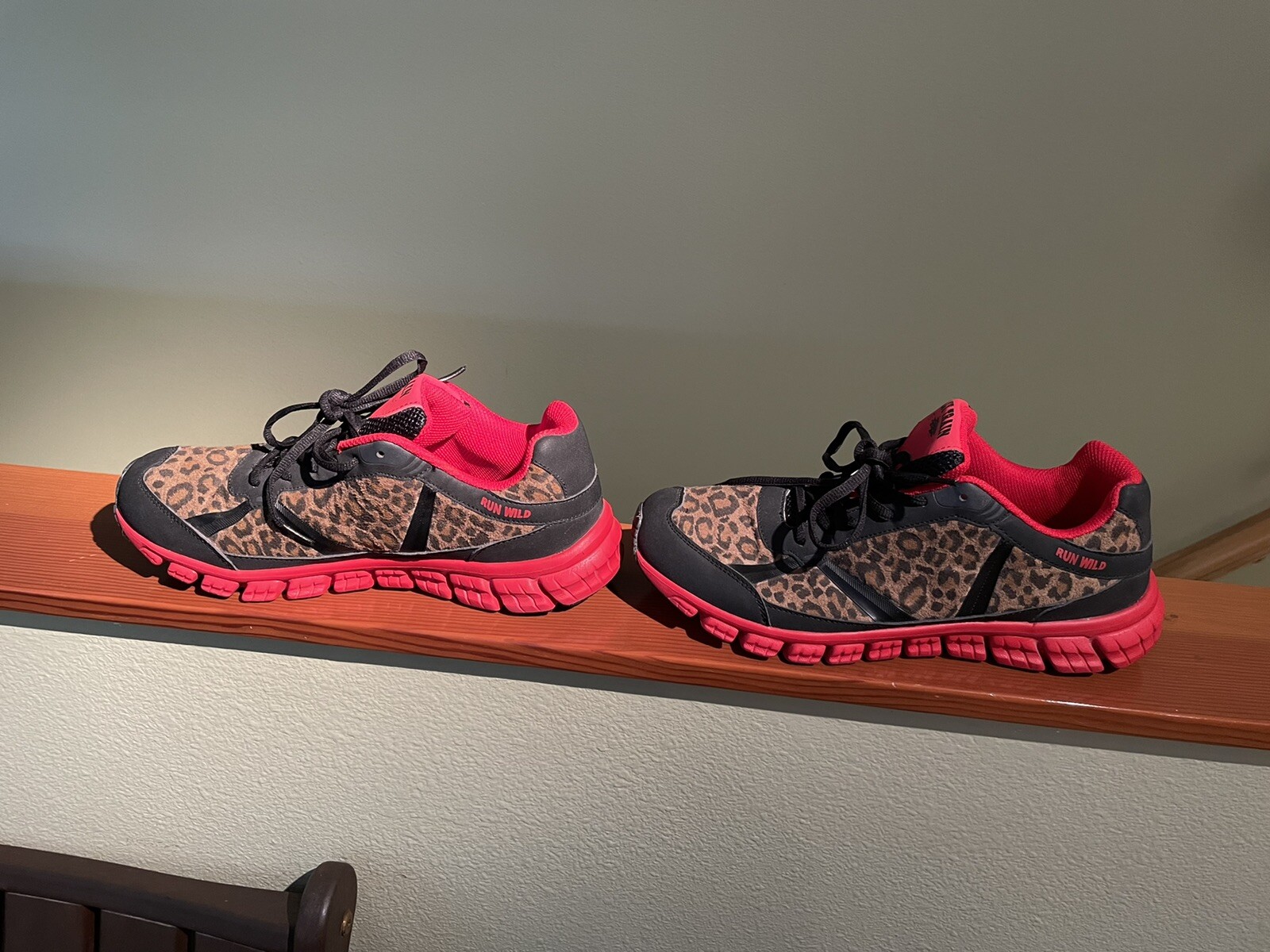 Crazy Train Run Wild Red Brown Leopard Print Runn… - image 9