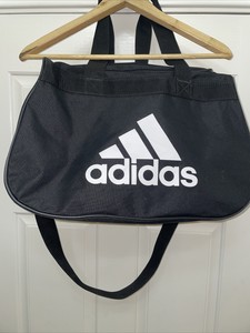 bolso adidas pequeño