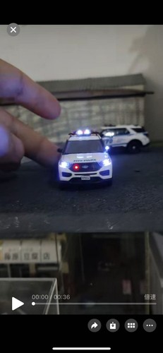 596 1/64Police SUV Diecast Collect Car Custom Handcrafted Flashing LED Light Bar