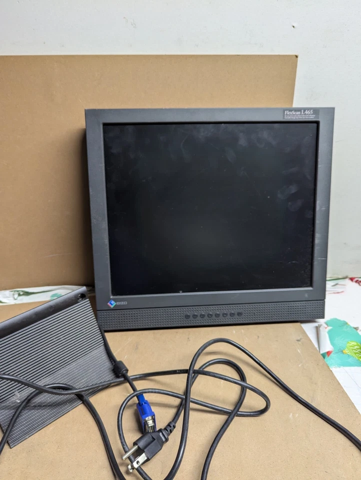 EIZO Flex Scan L465 16-inch LCD Display Black Monitor with Cables - Tested - Image 2 of 4