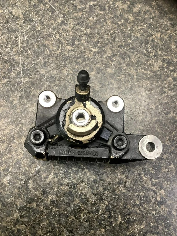 Pinza de freno trasera 58B 07 Suzuki Busa Hayabusa GSX1300R 1300 Foto 3 de 3