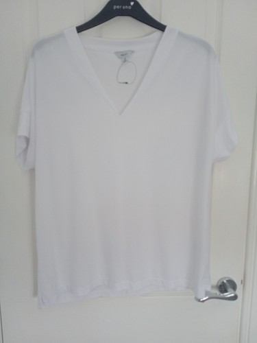 NEXT Ladies White Top Size 16 Relaxed Fit Side Splits