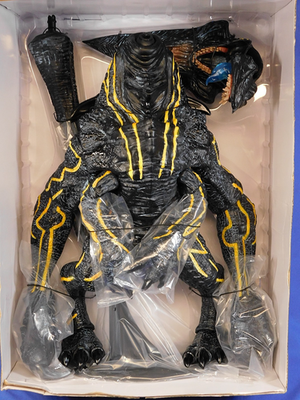 NECA PACIFIC RIM KAIJU KNIFEHEAD 20