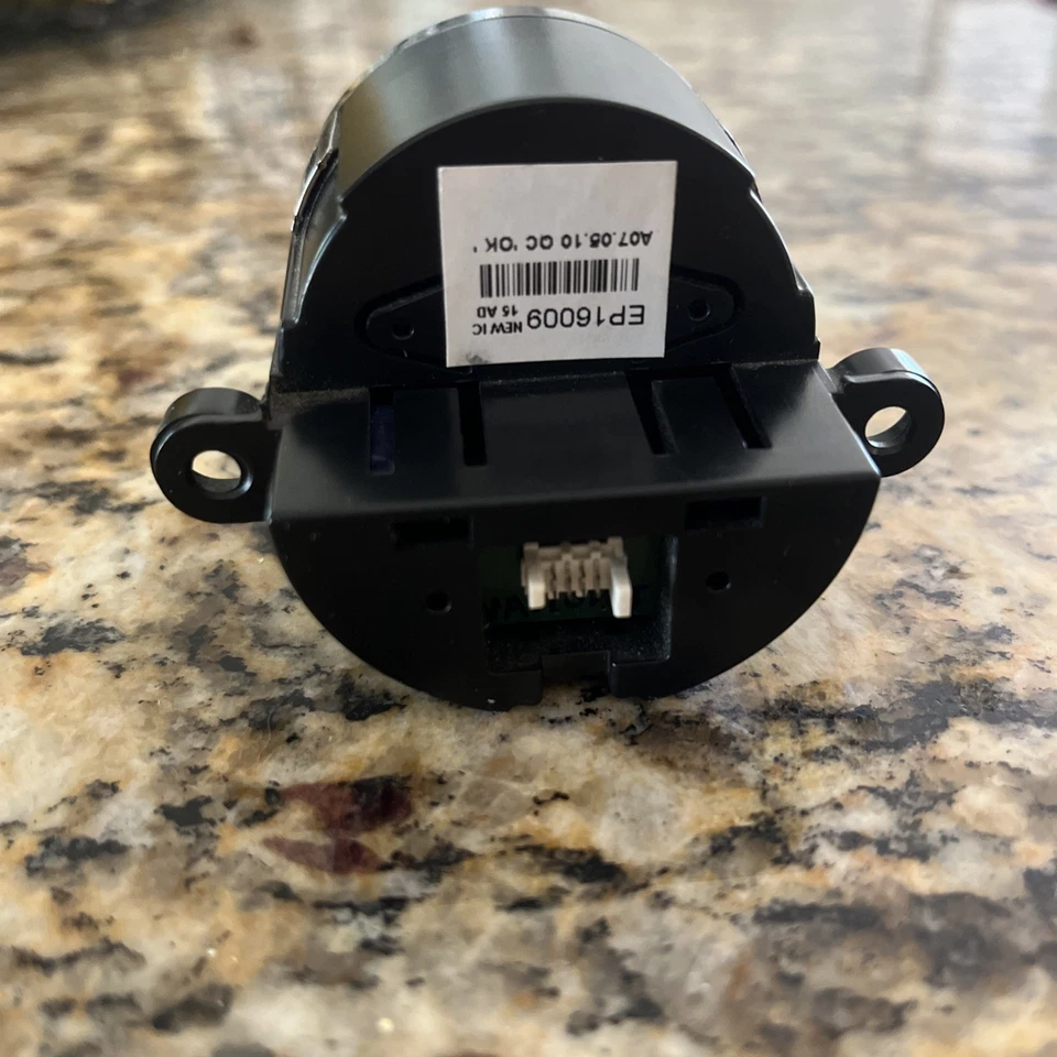 reloj analógico Aston Martin DB9 Virage DBS EP16009XBC reloj Foto 3 de 3