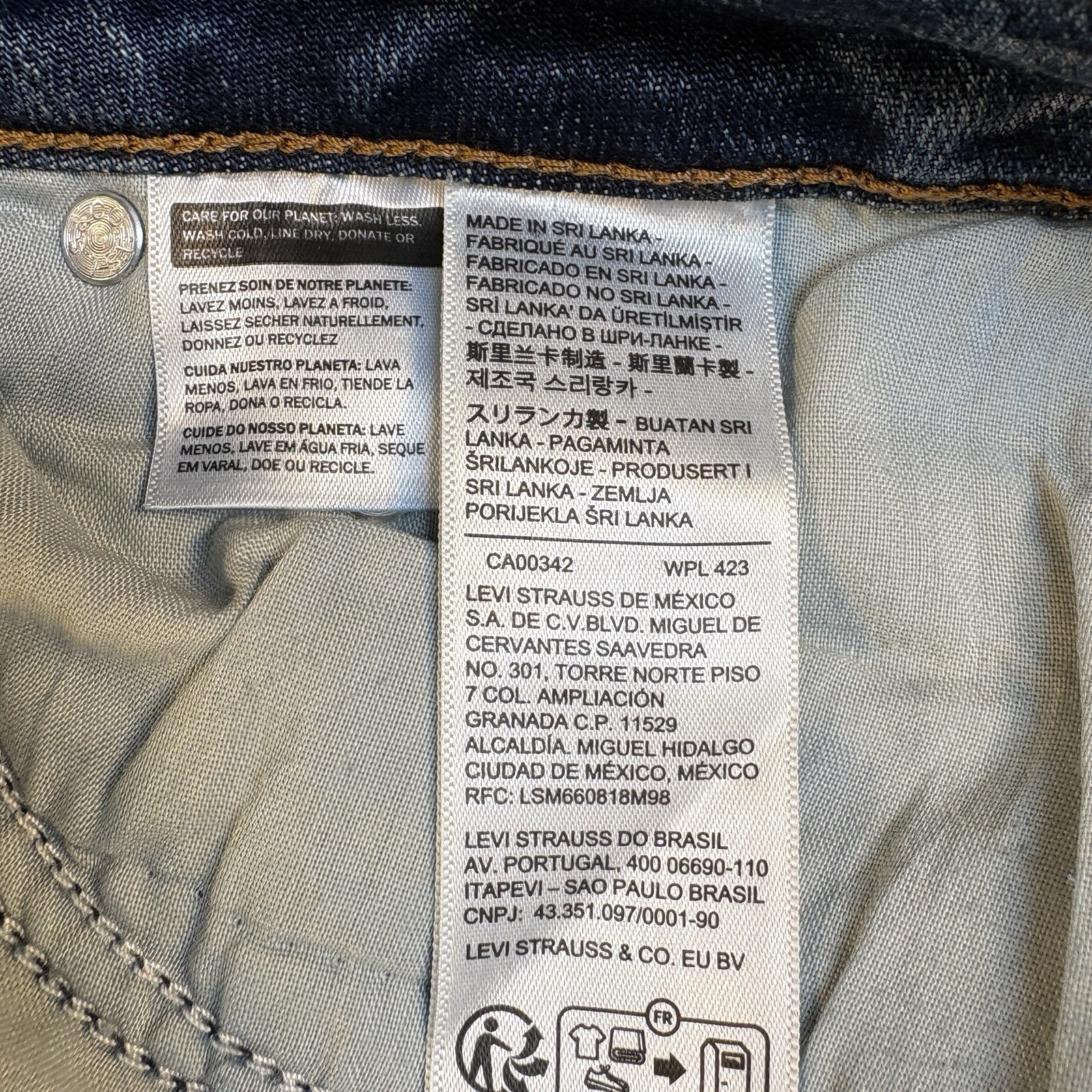 Levi Strauss Womens Superlow Boot Jeans Medium Wash Denim 30x32 Regular - NWT thumbnail 7