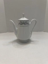 Vintage Somerset By NL Excel Fine China Blue Floral Teapot