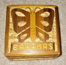 VINTAGE BAHAMAS BUTTERFLY BAMBOO? WICKER TRINKET BOX 2.5" ESTATE