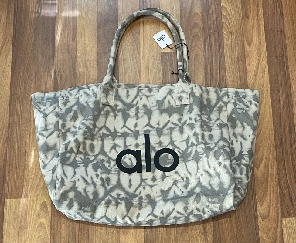 Alo Yoga Iconic Shopper Tote Bag Grey Tiedye W7066R 100% Authentic