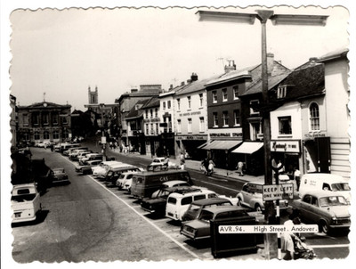 A Frith's Echt Foto Postkarte von High Street, Andover. Hampshire.