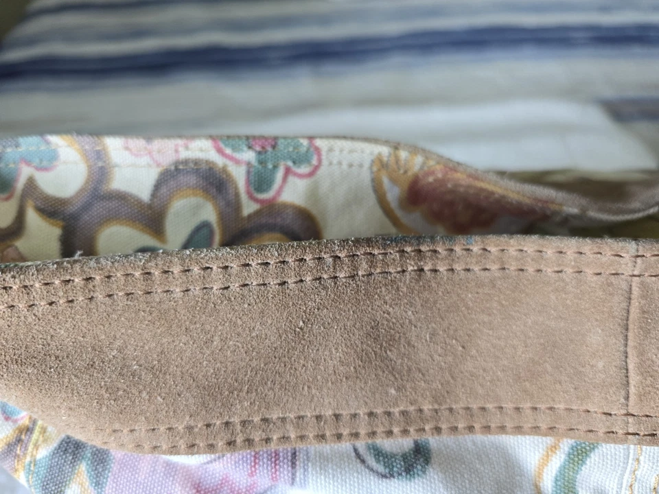 Lucky Brand Bucket Shoulder Bag Crossbody Canvas Suede Humming Bird Boho XL - Image 4 of 4