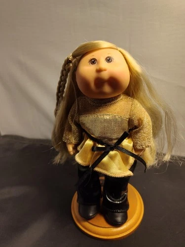 Cabbage Patch Kid Mini Doll Pop Star Vintage New Singer With Doll Stand Included