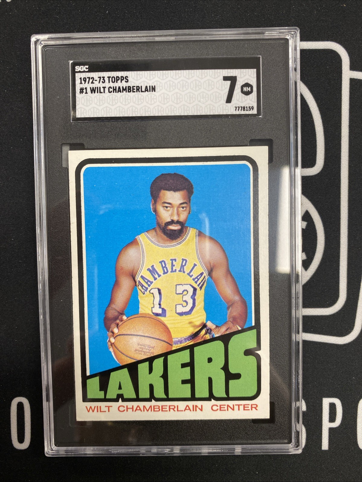 1972-73 Topps Wilt Chamberlain #1 SGC 7