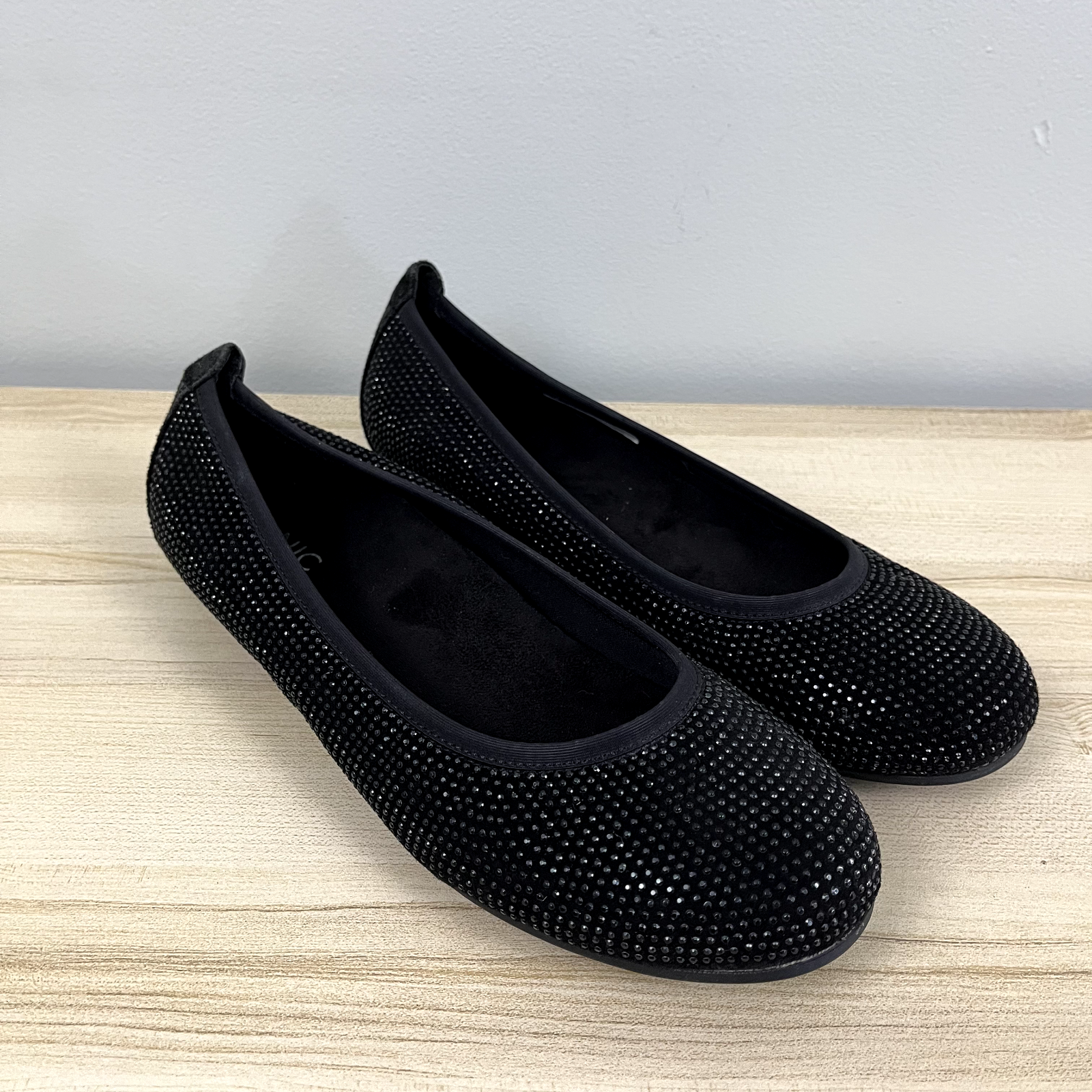 VIONIC Flats Womens Size 10 Black Studded Spark 359 Willow Career Office Ballet-image