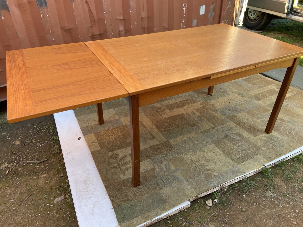 Denmark teak テーブル Danish Teak Side Table | You're Welcome Furniture.