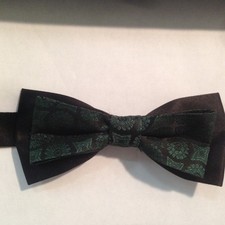 USED Bow Tie - Emerald Westminster 88858