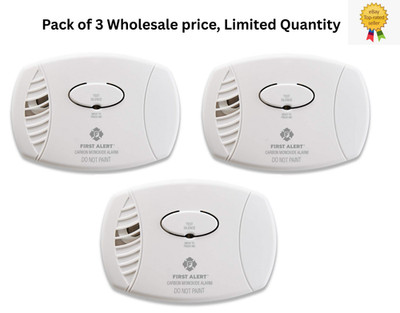 First Alert CO605 Carbon Monoxide Plug-In Alarm with Battery ( PACK OF 3 )-NEW