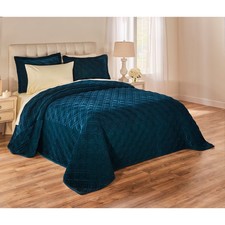 BrylaneHome Velvet Diamond Quilted Bedspread