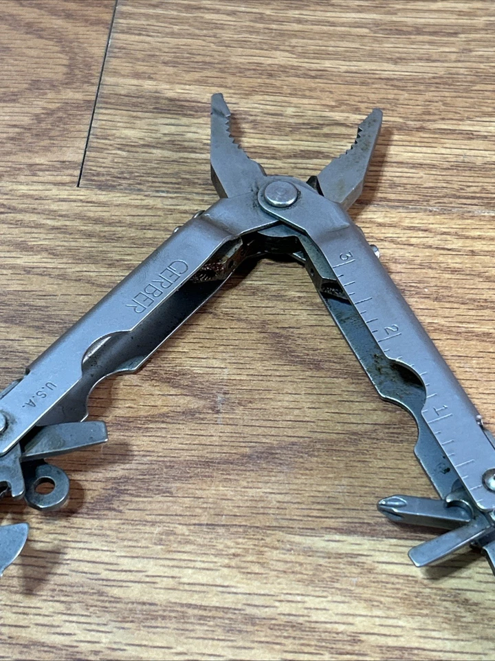 Gerber Multi-Plier Tool Multi Tool Made In USA EUC - Image 4 of 4