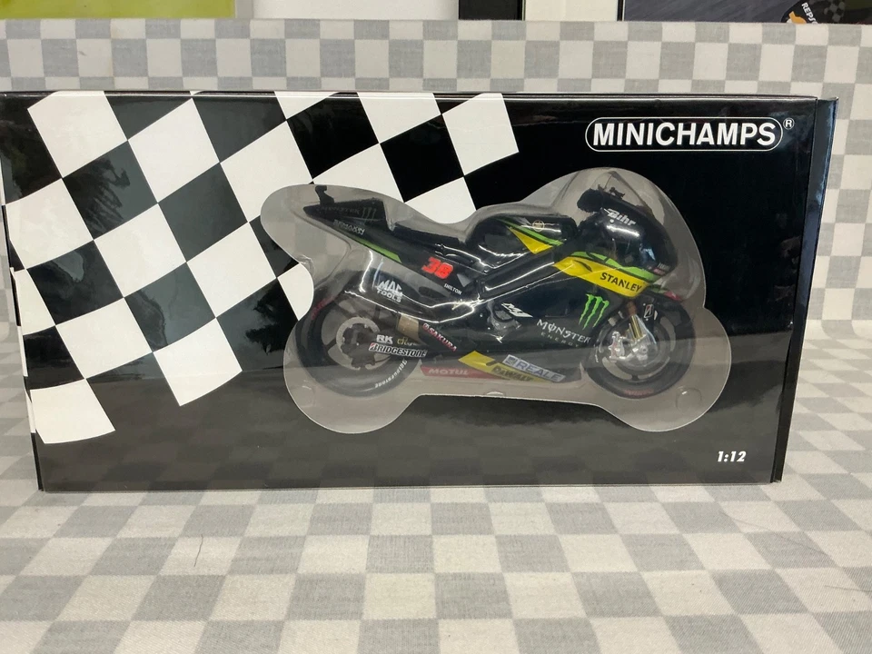 1/12 MINICHAMPS BRADLEY SMITH MOTO GP 2015 YAMAHA TECH 3 MONSTER LIMITED EDITION - Image 2 of 4