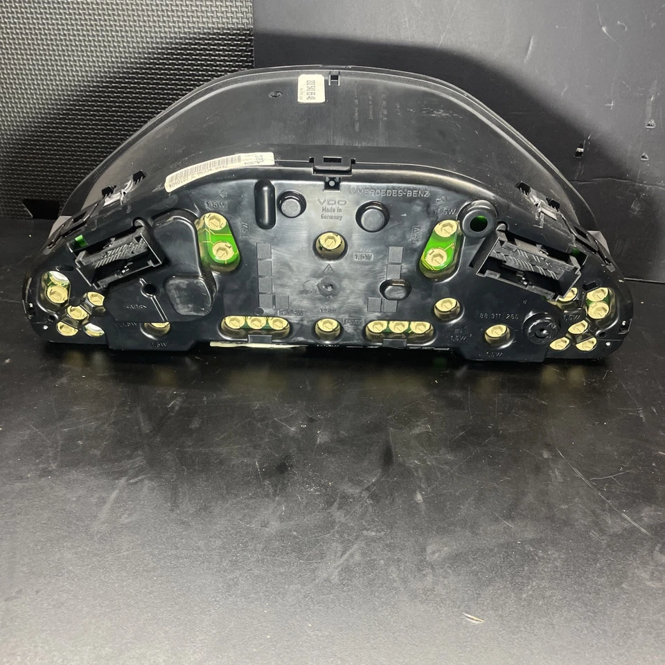 98 99 Mercedes Benz  C280 Speedometer Instrument Gauge Cluster OEM Miles 098630 - Image 3 of 4
