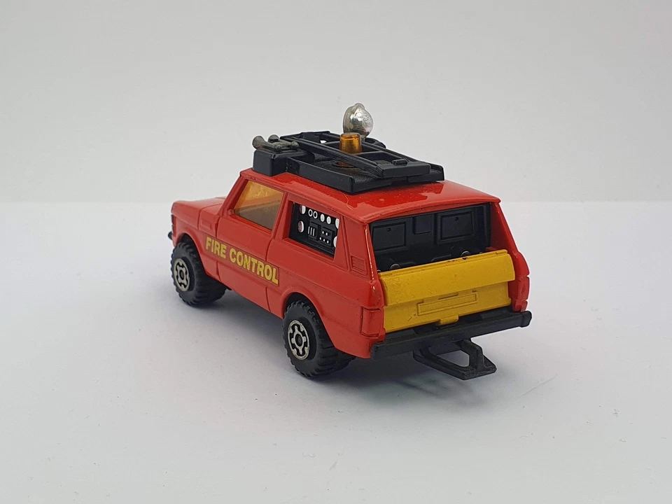 Land Rover Range Rover 1 Fire Control Matchbox 1/43 - Immagine 2 di 4